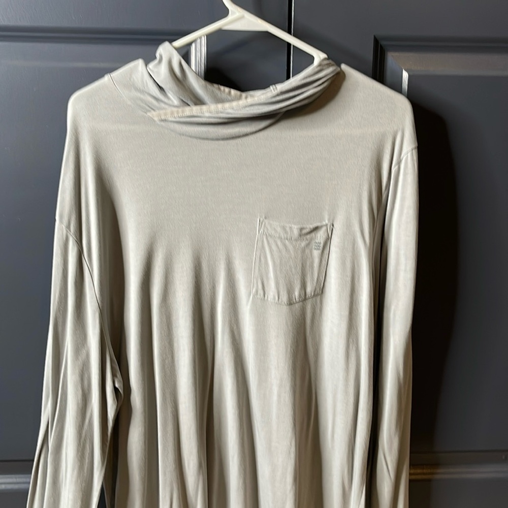 Free Fly t shirt hoodie pullover.